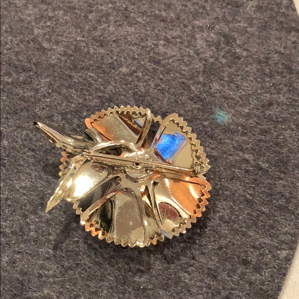 Vintage brooch - Picture 2 of 3